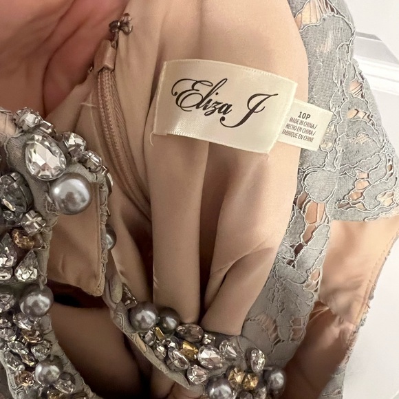 Eliza J Lace Mini Dress - Green - 10 Petite - Picture 12 of 12